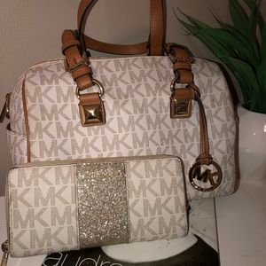 Michael Kors Purse and matching wallet